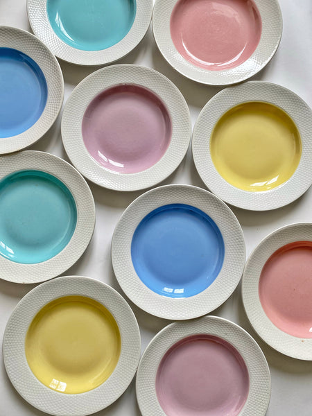 10 assiettes creuses 1950