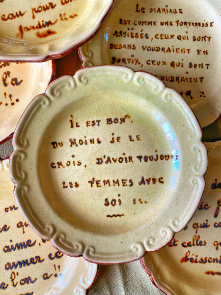 7 assiettes anciennes citations