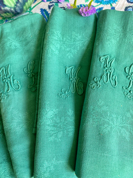 Lot 12 serviettes anciennes brodées