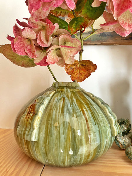 Vase art deco signé