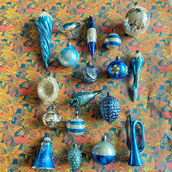Collection de 18 ornementations de noël