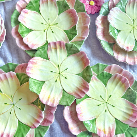 6 assiettes à dessert fleurs