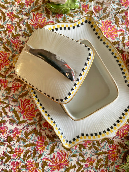 Boite ancienne sardine porcelaine