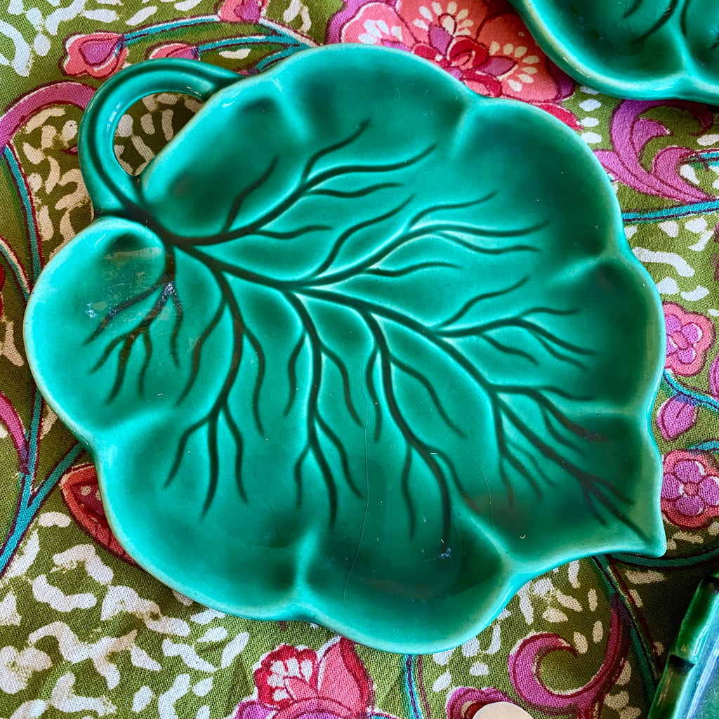 Feuille céramique artisanale