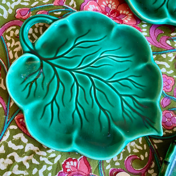 Feuille céramique artisanale