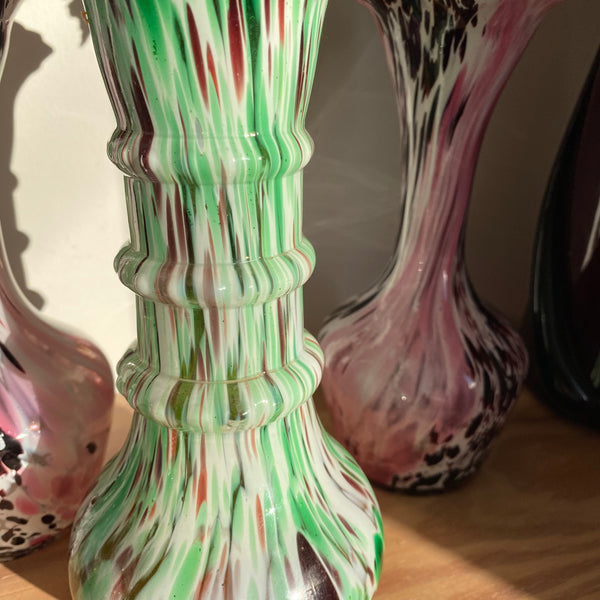 Vase ancien verre de Clichy
