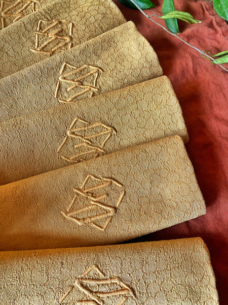 Lot 10 serviettes anciennes brodées