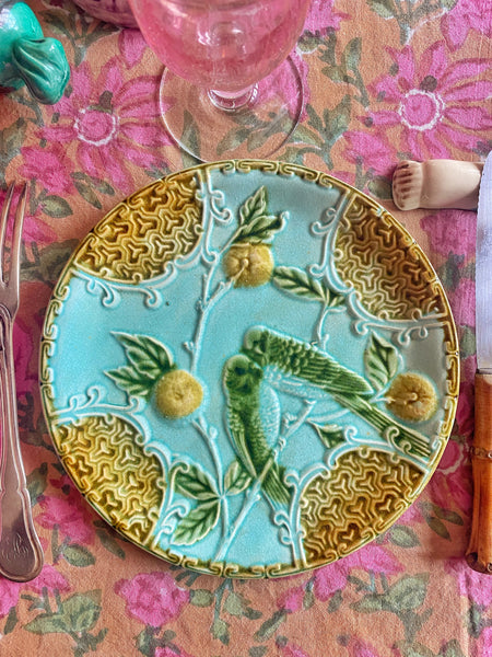 7 assiettes barbotine perruche