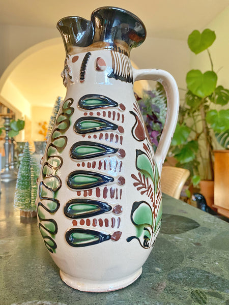 Pichet anthropomorphe