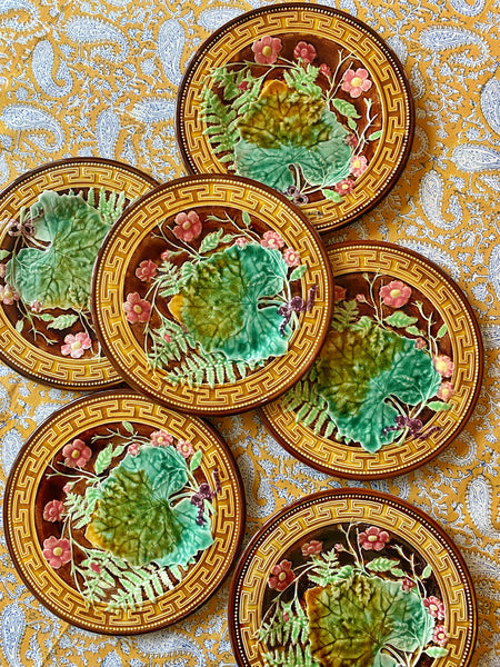 6 assiettes barbotine Choisy le Roi