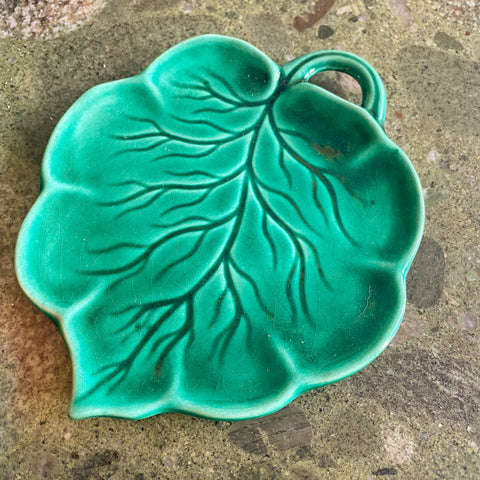 Feuille céramique artisanale