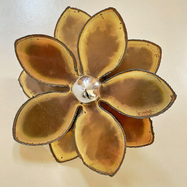 Applique fleur laiton