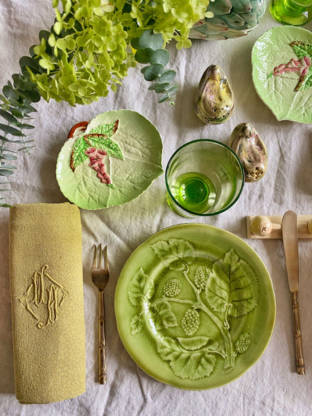 12 assiettes à pain faïence anglaise
