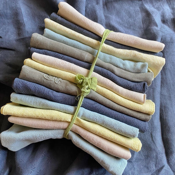 Lot « Aurore » 12 serviettes anciennes