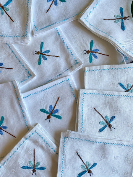 12 Serviettes brodées libellule