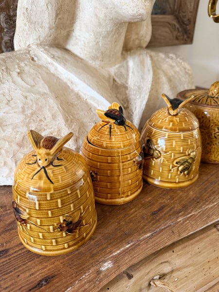 Pot à miel ancien