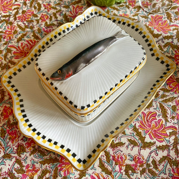 Boite ancienne sardine porcelaine