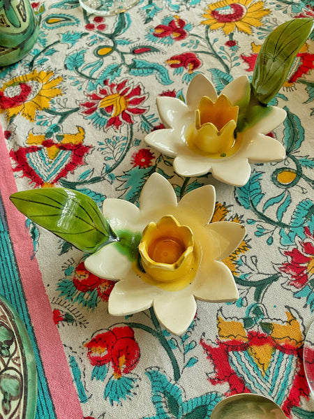 Paire de bougeoirs marguerite