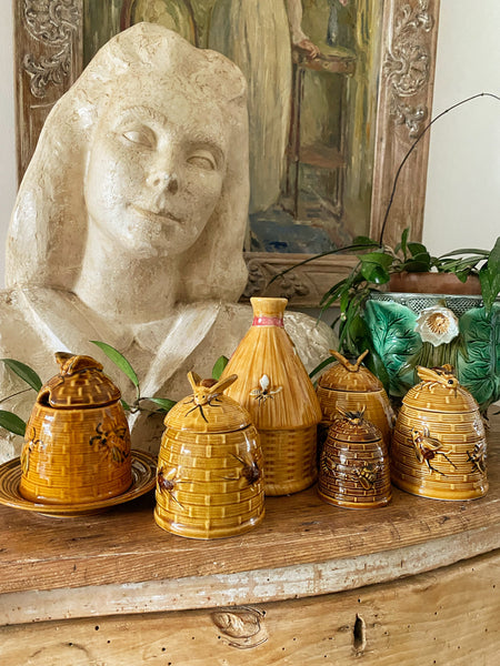 Pot à miel ancien