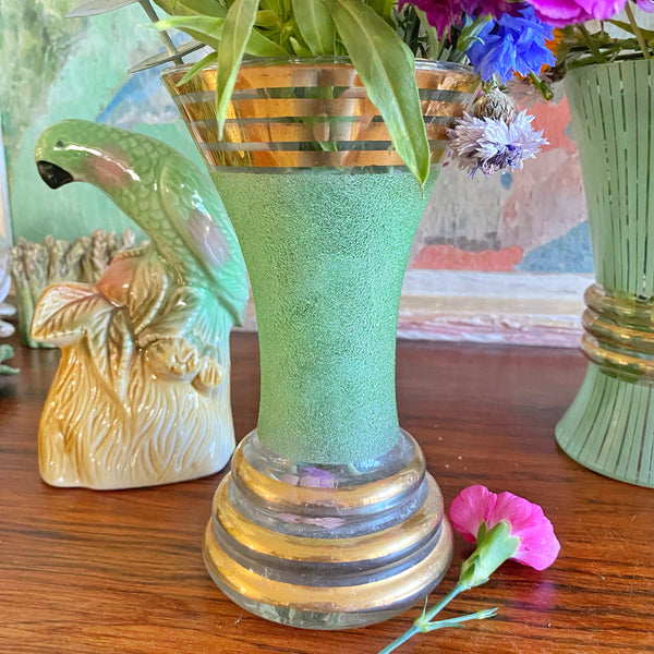 Vase art deco