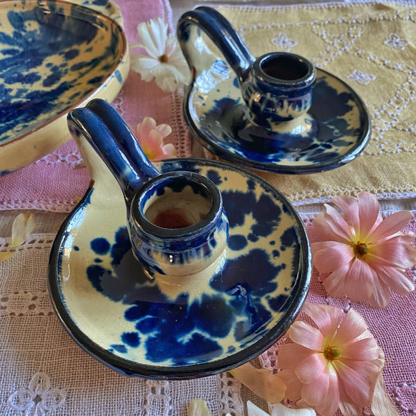 Paire de bougeoirs artisanaux
