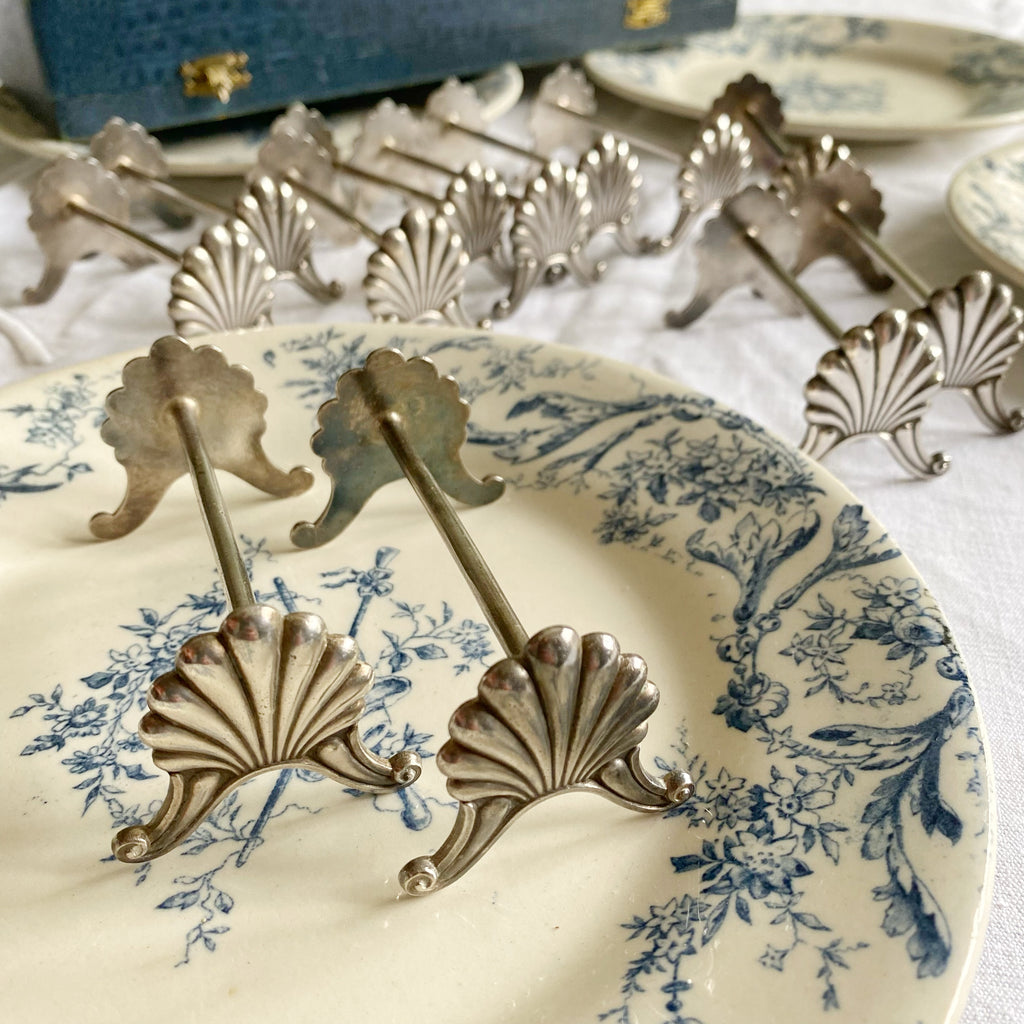 12 porte couteaux coquilles art deco