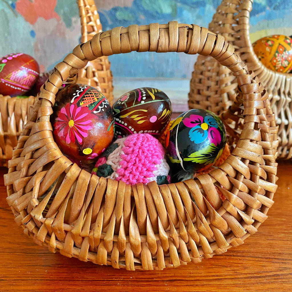 Panier Pique Nique LENNO en osier tressé marron foncé équipé pour 4 Panier Pique Nique LENNO en osier tressé marron foncé équipé pour 4