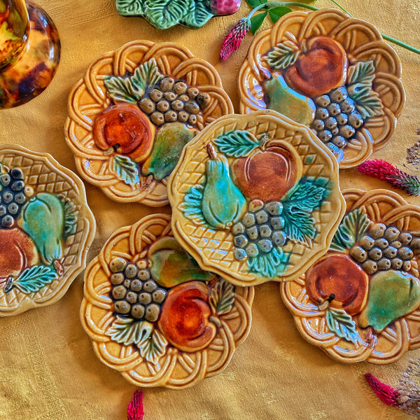 6 assiettes à pain barbotine