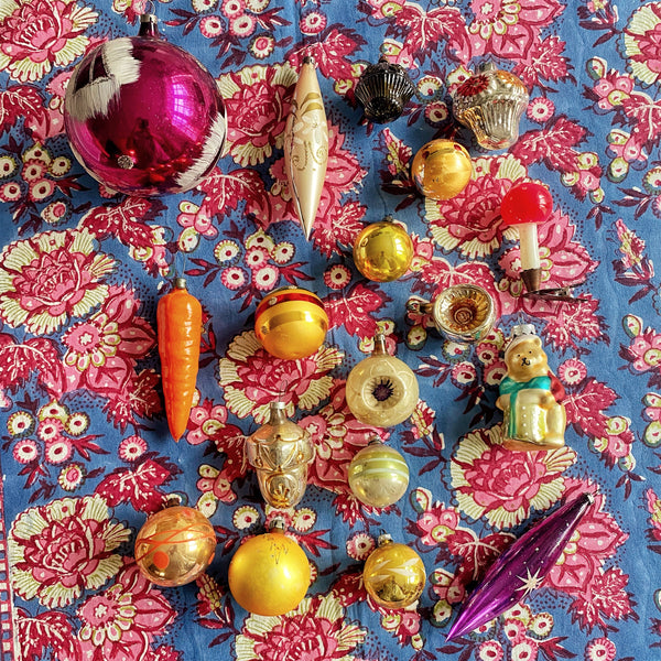 Collection de 18 ornementations de noël