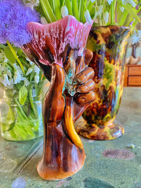 Vase main Vallauris