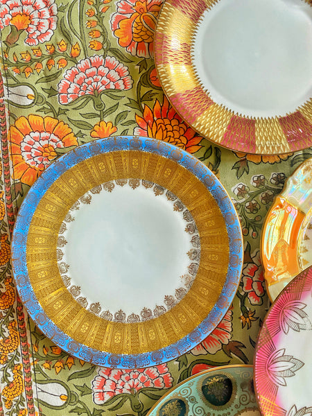 Lot de 11 assiettes à dessert en porcelaine