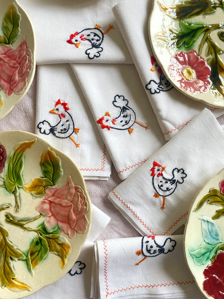 12 serviettes brodées poules