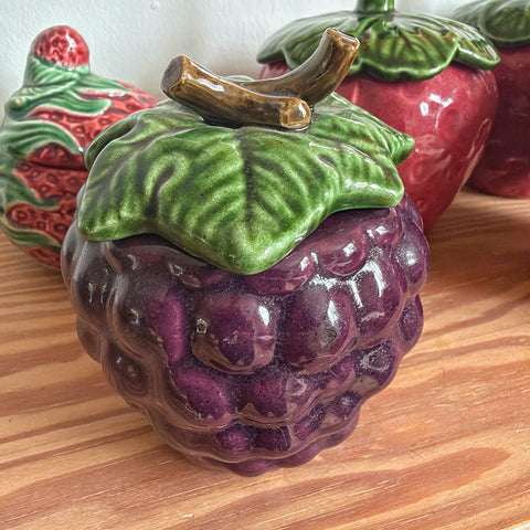 Pot raisin en barbotine