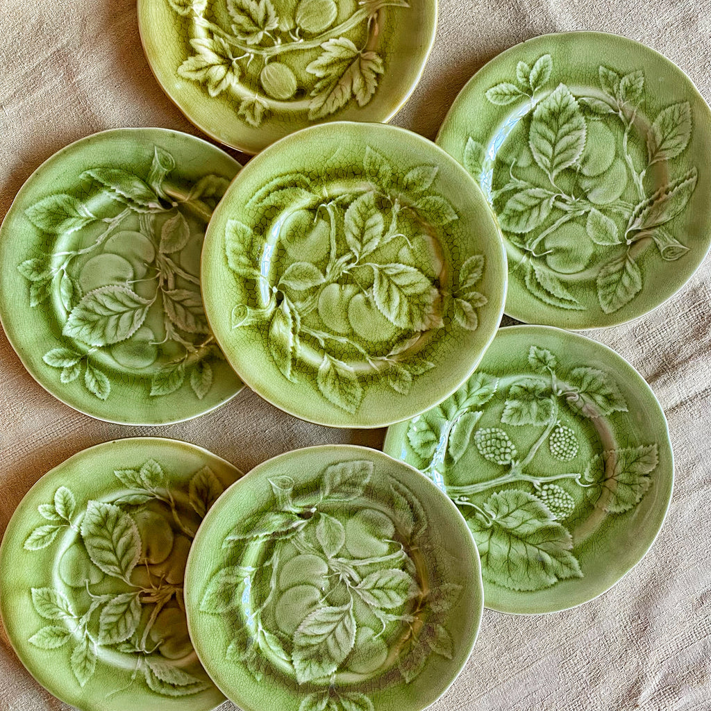 7 Assiettes barbotine Choisy le roi