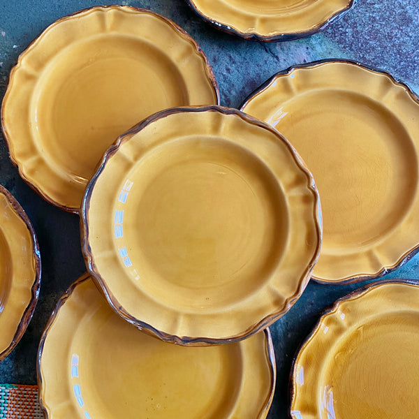 12 assiettes à dessert terre vernissée