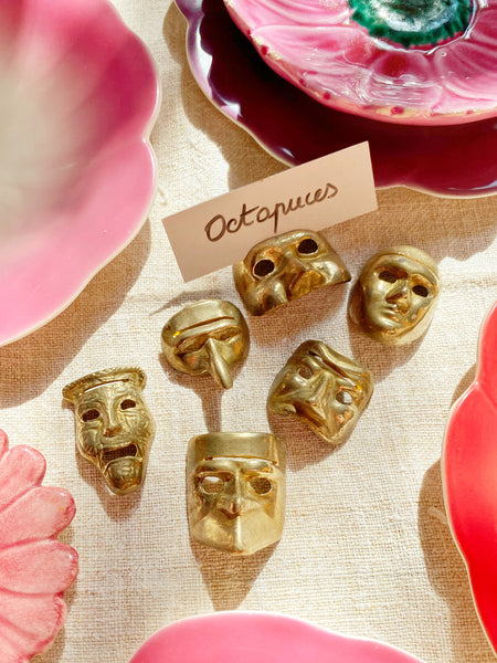 6 porte noms laiton masques