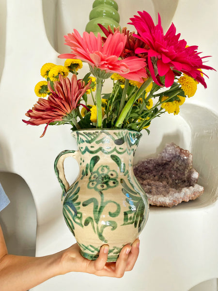 pichet decoratif artisanal