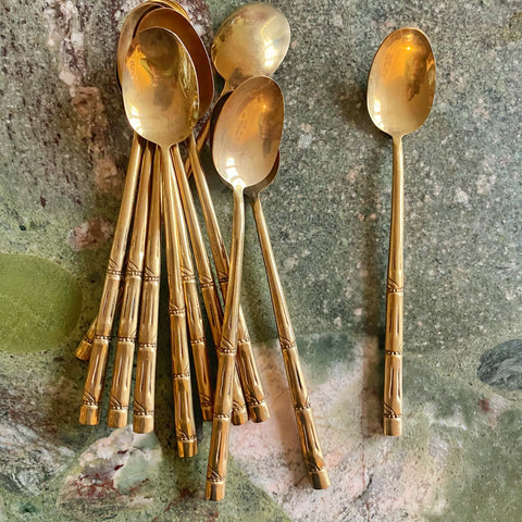 11 grandes cuillères