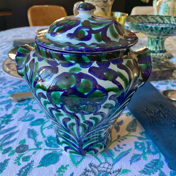 Pot artisanal traditionnel