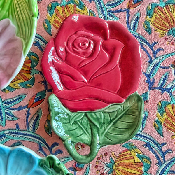 Ravier fleur barbotine
