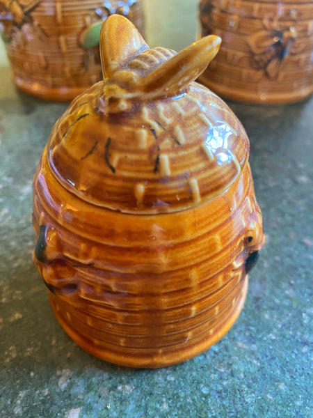 Petit pot à miel en faïence