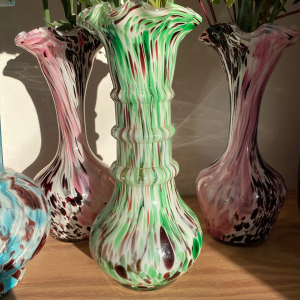 Vase ancien verre de Clichy