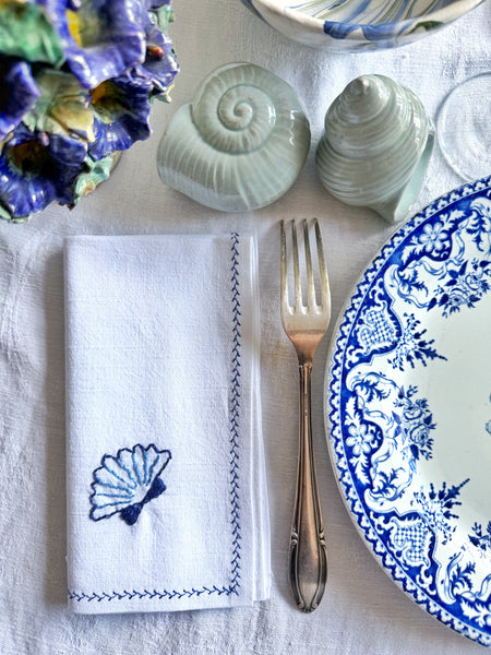 6 serviettes brodées coquillage