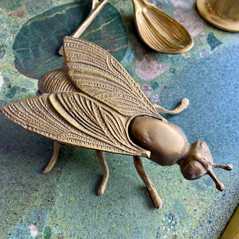 Boîte abeille vintage