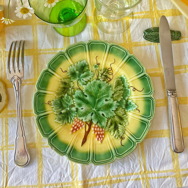 Lot de 11 assiettes barbotine fin XIXe