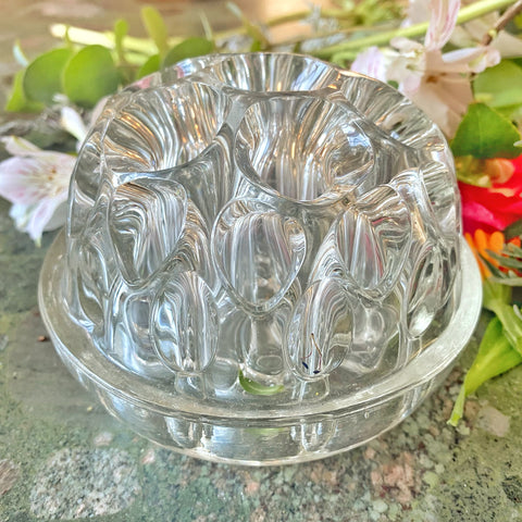 Pique fleurs ancien verre