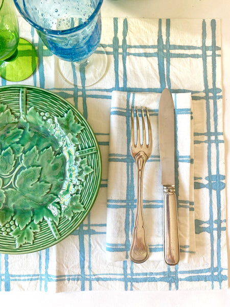 8 assiettes barbotine feuilles